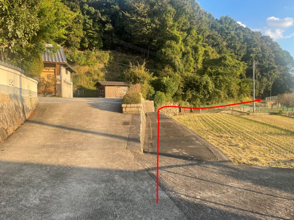 石屋神社の小路ルートの小路