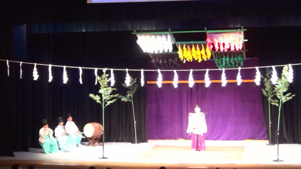 あさみなみ伝統神楽祭での関太夫